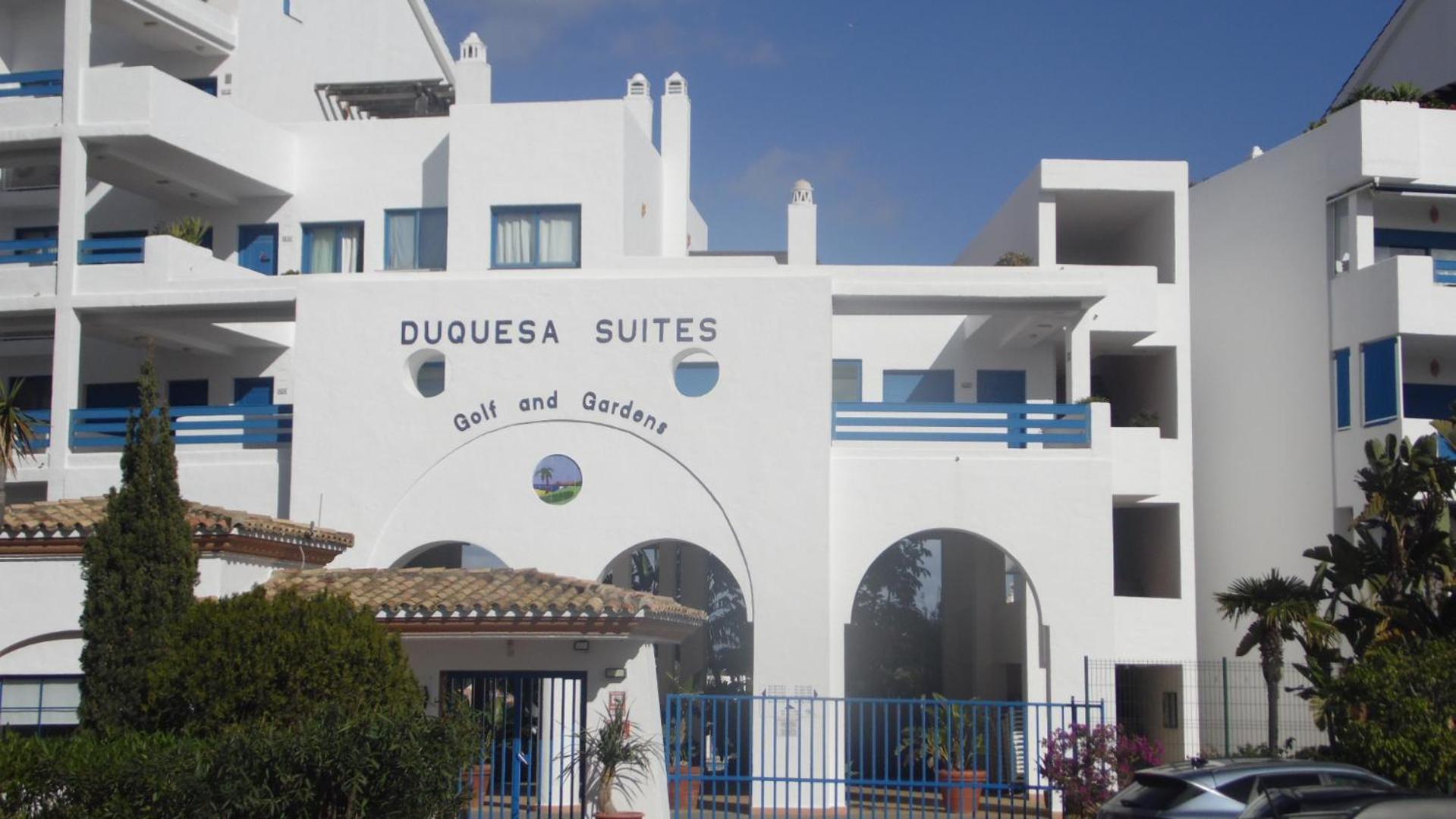 Residencial La Duquesa Suites Golf & Gardens San Luis de Sabinillas Eksteriør bilde
